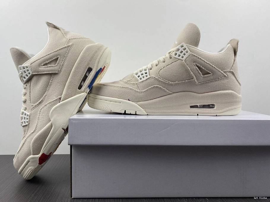 Blank 4 DQ4909-100 Retro Canvas (W) Jordan - 1110